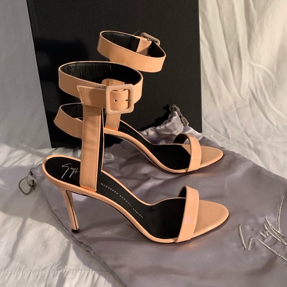AUTHENTIC Giuseppe Zanotti heels - Picture 3 of 8